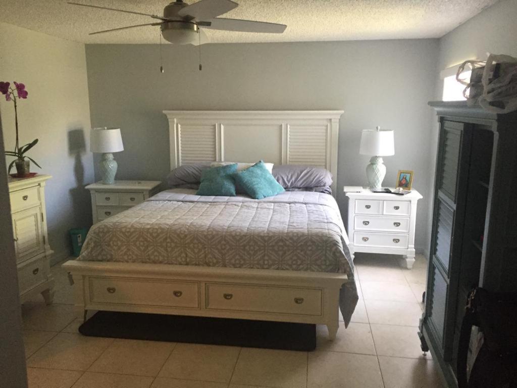 82-10Sw 135Av Villa Miami Bagian luar foto